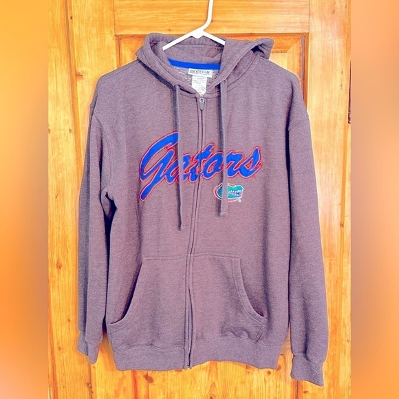 University of Florida Gators Hoodies Gray Size Medium - Lightly Used - Picture 3 of 8